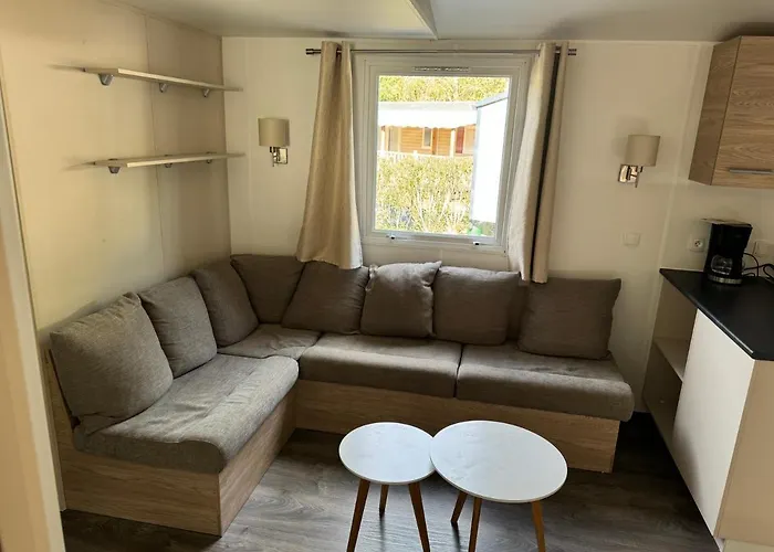 Kamp alanı Mobilhome Le Mar Estang *