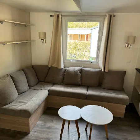 Camping Mobilhome Le Mar Estang *